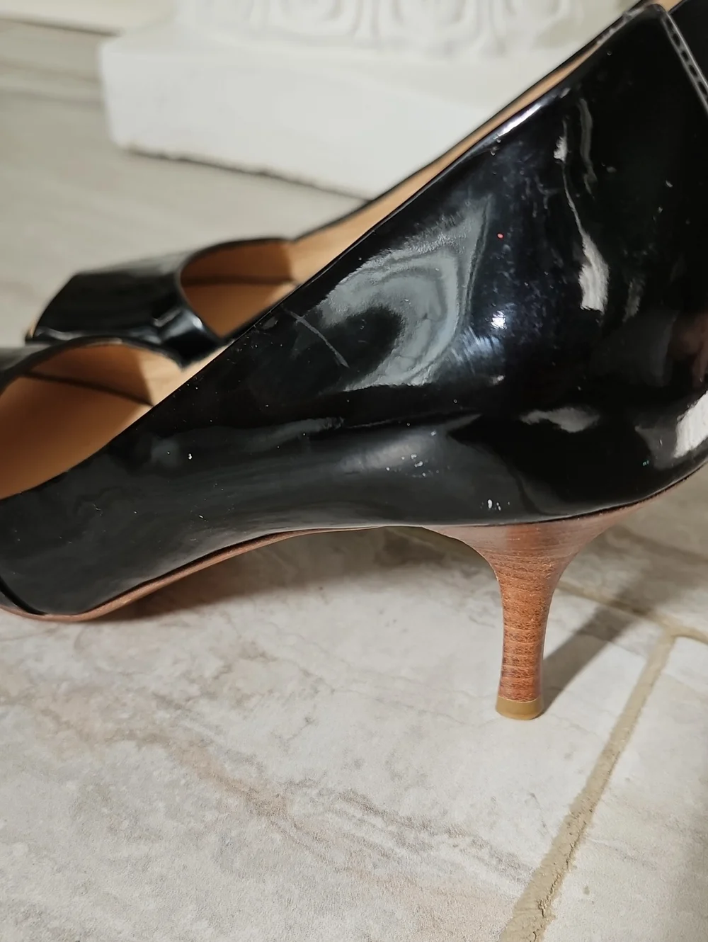 Vintage Giuseppe Zanotti Black Patent Leather Kitten Heel Pumps EU 36​